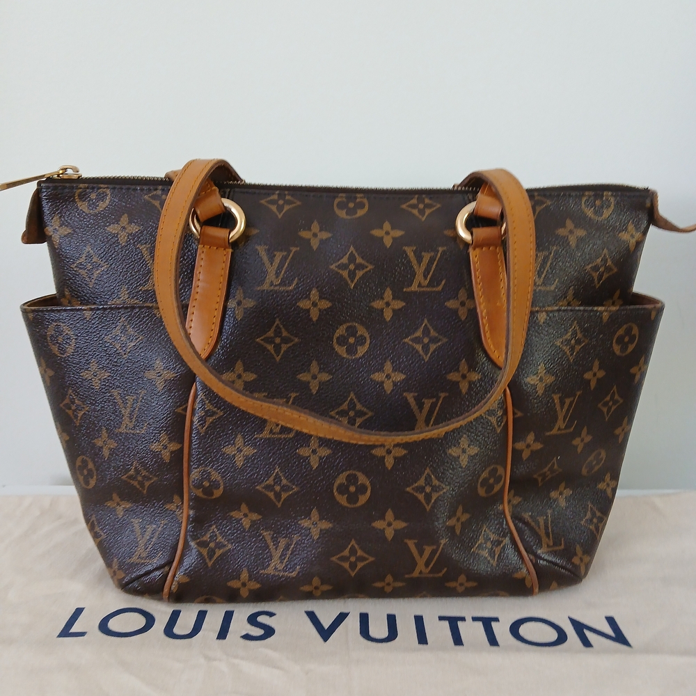 SOLD Louis Vuitton Totally Pm Monogram Tote